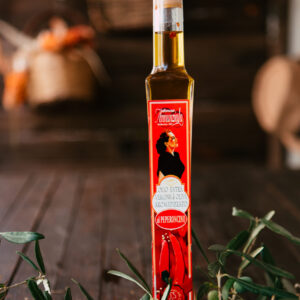 Olio Extra Vergine d’Oliva Aromatizzato al Peperoncino