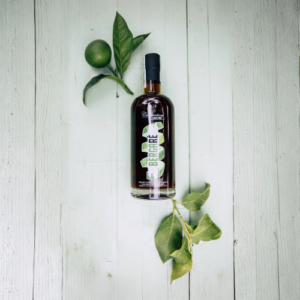 Liquore al bergamotto con erbe