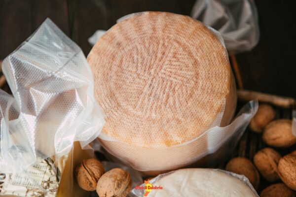 Pecorino Crotonese - immagine 2