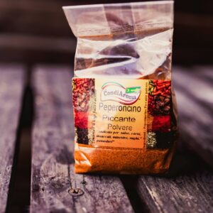 Peperoncino piccante in polvere