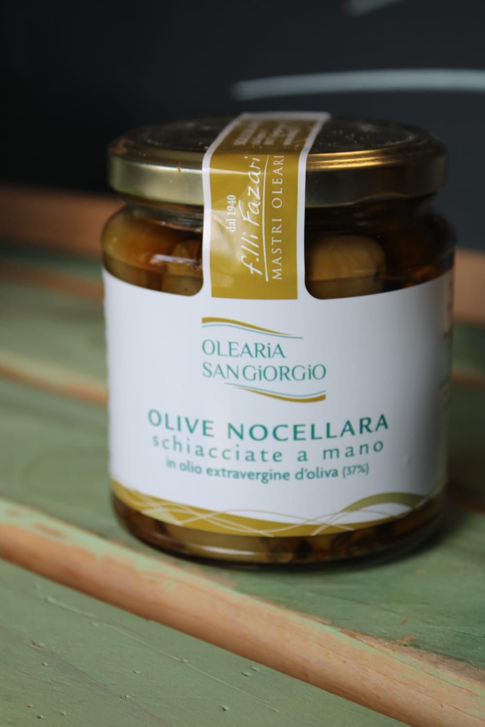 Olive Nocellara Schiacciate a Mano in Olio Extravergine - Olearia San Giorgio